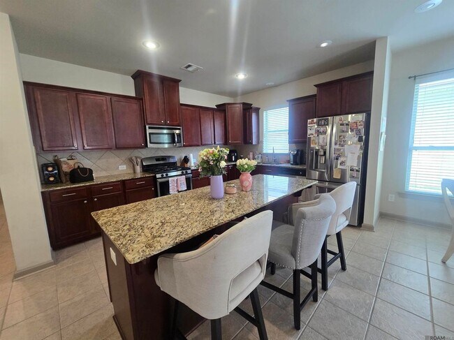 Foto del edificio - 1412 Alouette Dr