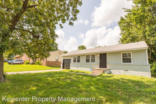 Foto del edificio - 3 br, 1 bath House - 23 E 49th Pl N