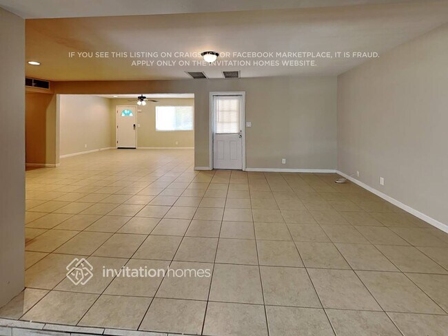 Foto del edificio - 12820 N 30th Ave
