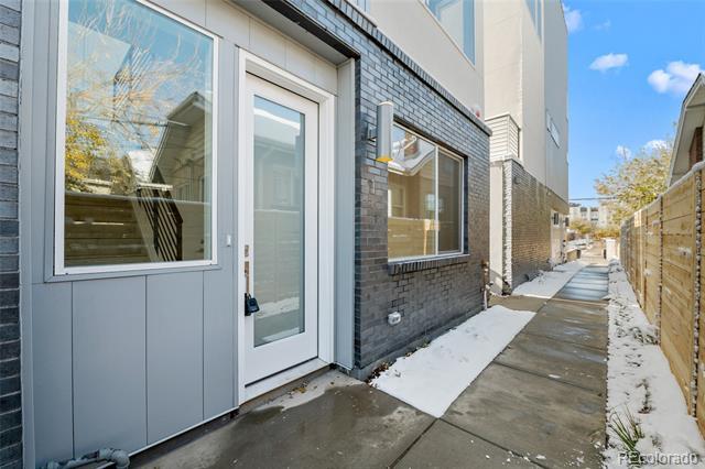 Building Photo - 1624 Irving St