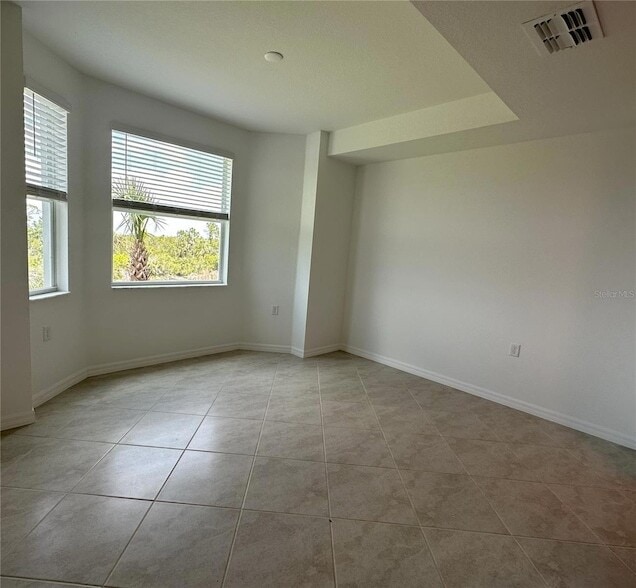 Foto del edificio - 14131 Heritage Landing Blvd