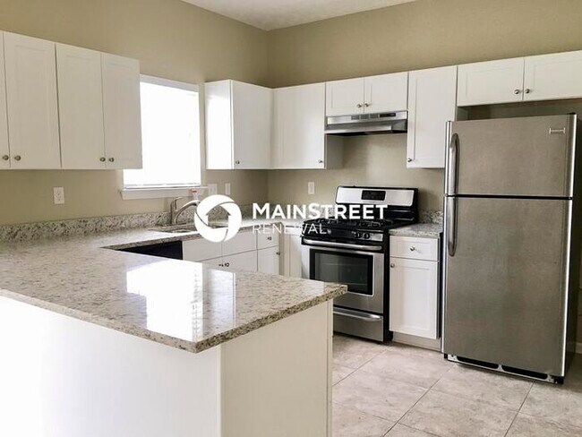 Building Photo - 8479 Glendevon Ct