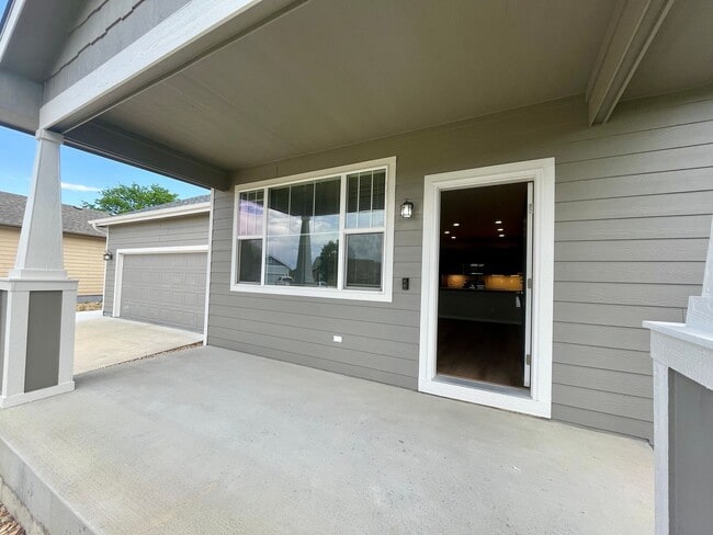 Foto del edificio - 350 Naples St