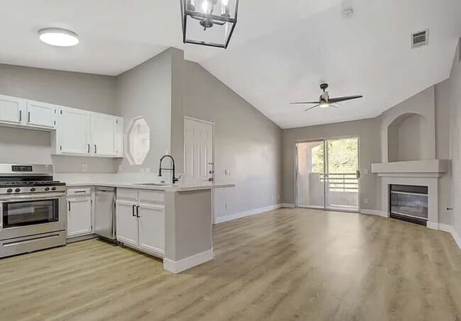 Building Photo - ***JUST REDUCED & AVAILABLE NOW!!!*** 1 Bed / 1 Bath Condo located in Spring Valley, NV