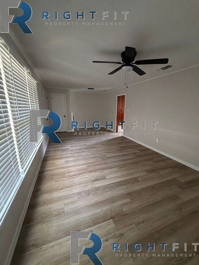 Foto del edificio - Newly Renovated House in Texarkana