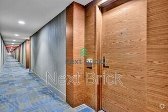 Building Photo - 588 Bell St