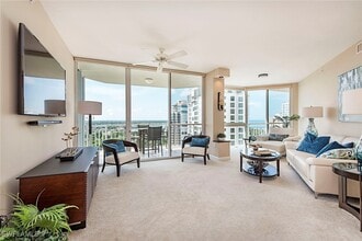Building Photo - 4255 Gulf Shore Blvd N