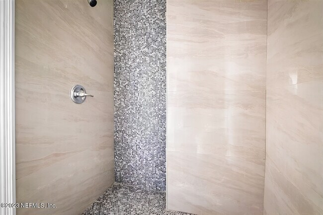 Foto del edificio - 7576 Calvin St