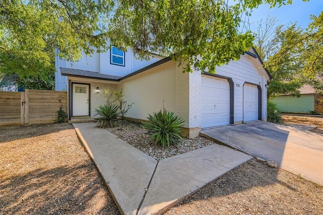 Foto del edificio - 9201 Sedgemoor Trail