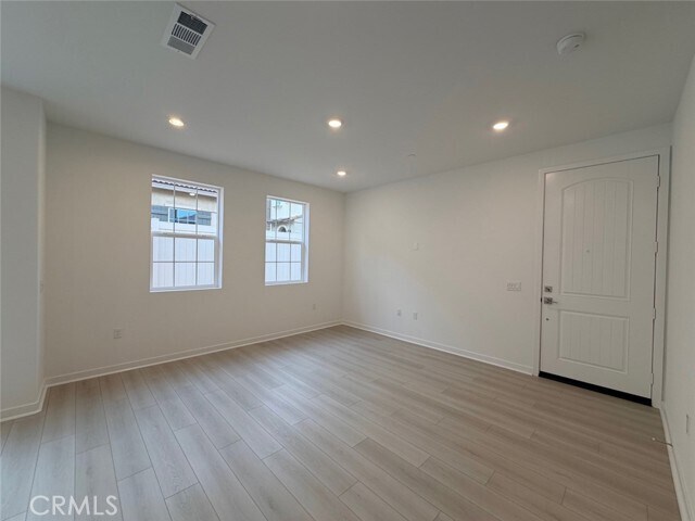 Foto del edificio - 8463 Gabrielino Ct