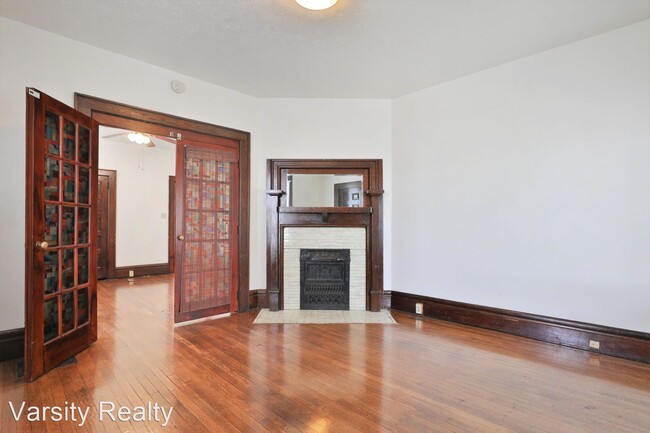 3 br, 2 bath House - 43 E. Blake Avenue photo'