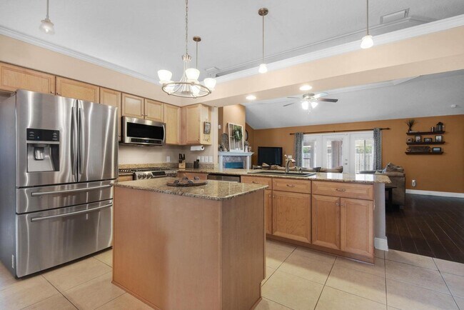 Foto del edificio - 395 Camden Pass Ln