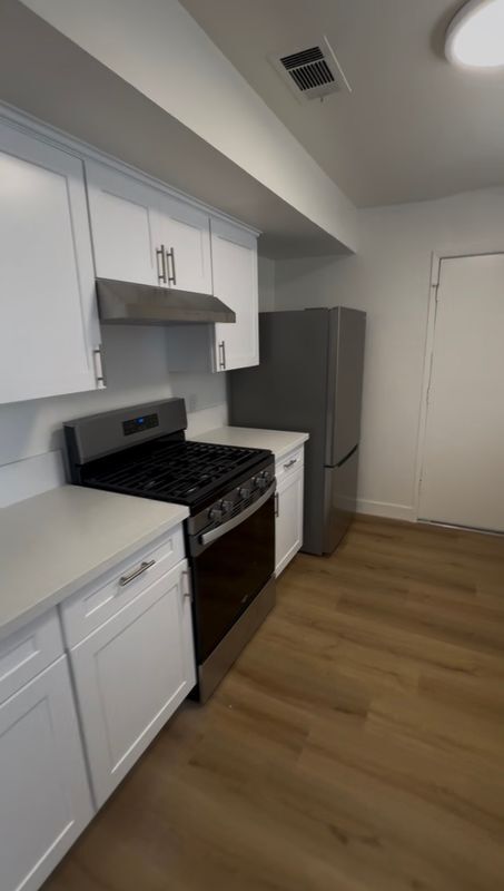 Foto del edificio - 25981 Cherrywood Dr
