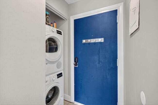 Foto del edificio - 1531 SE 15th St