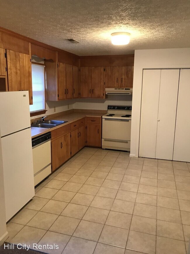 Foto del edificio - 2 br, 1 bath Apartment - 33 Moss Creek Drive