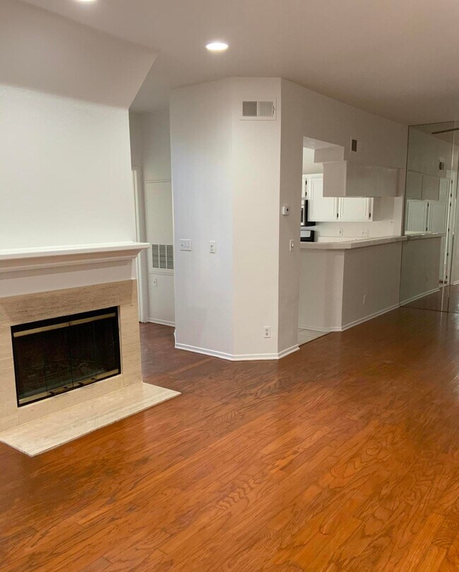 Foto del edificio - 5473 Spanish Oak Ln