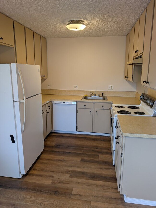 Foto del edificio - Shidler-PM-018-0034-626