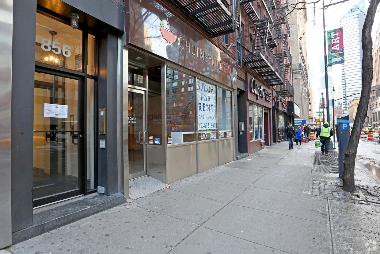 Building Photo - Gerel