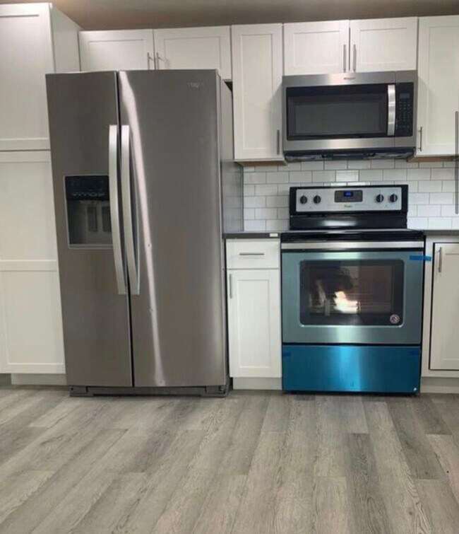 Foto del edificio - 3 Bedroom Home in Greeley - $1,995 with Mo...