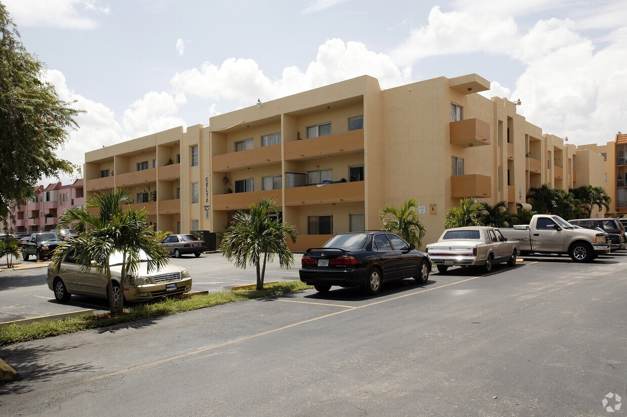 westland gardens east apartments hialeah fl apartments com