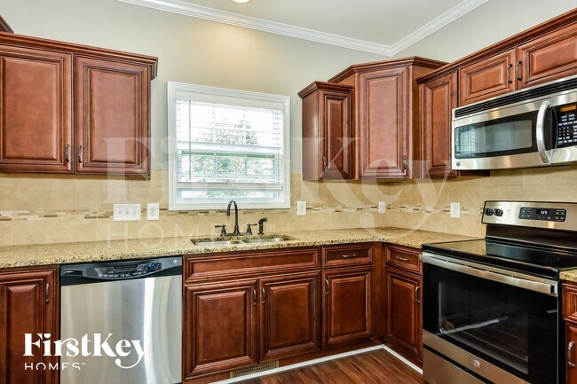 Foto del edificio - 3707 Wind Mill Ct