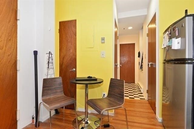 Foto del edificio - 716 Adams St