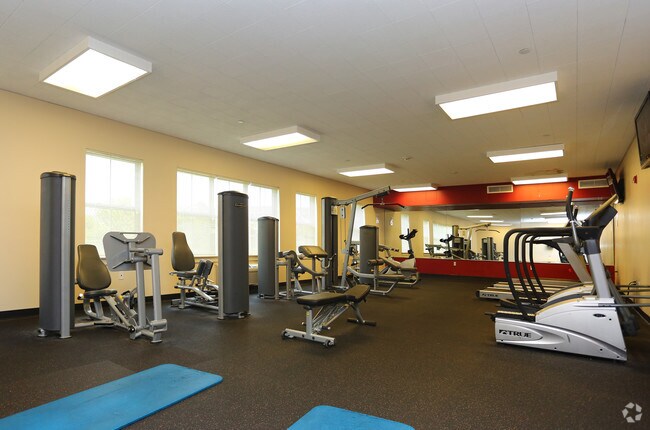Gimnasio - College Suites at Cortland