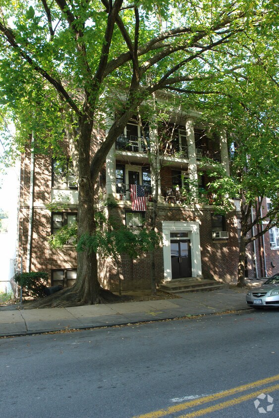 Primary Photo - 107 Tibbetts Rd