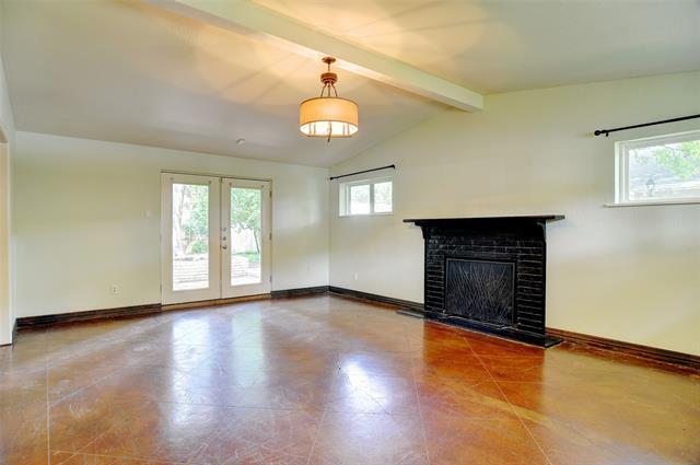 Building Photo - 3201 Chaparral Ln