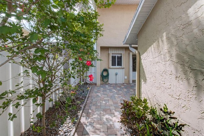Foto del edificio - 6660 Cape Hatteras Way NE