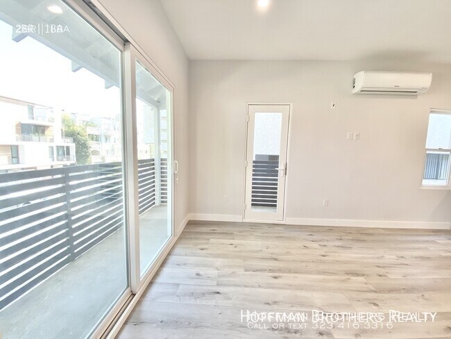 Foto del edificio - 141 N Swall Dr