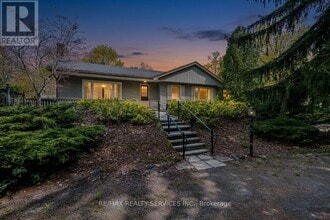 Building Photo - 1368-1362 Sideroad 2