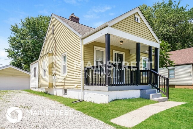 Building Photo - 2913 Narragansett Dr