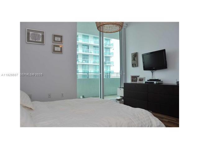 Foto del edificio - 350 NE 24th St