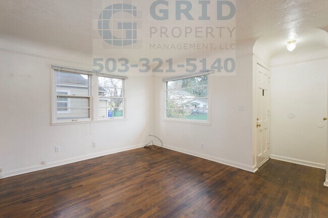 Building Photo - Great 3 Bedroom Home in Brentwood-Darlingt...