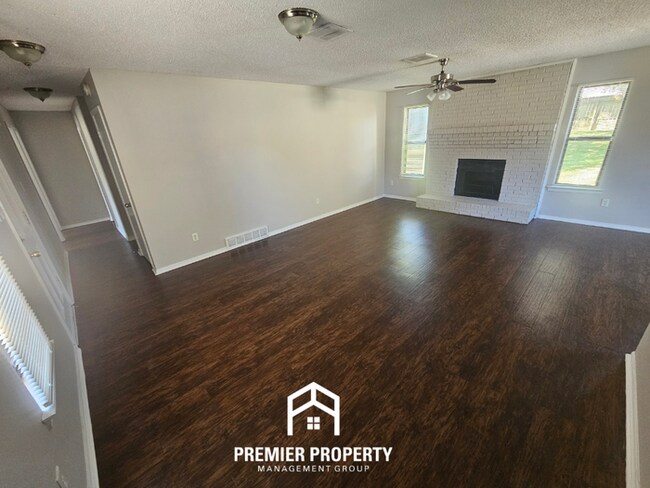 Foto del edificio - 3963 Timber Trail