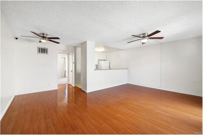 Foto del edificio - 20930 Parthenia St