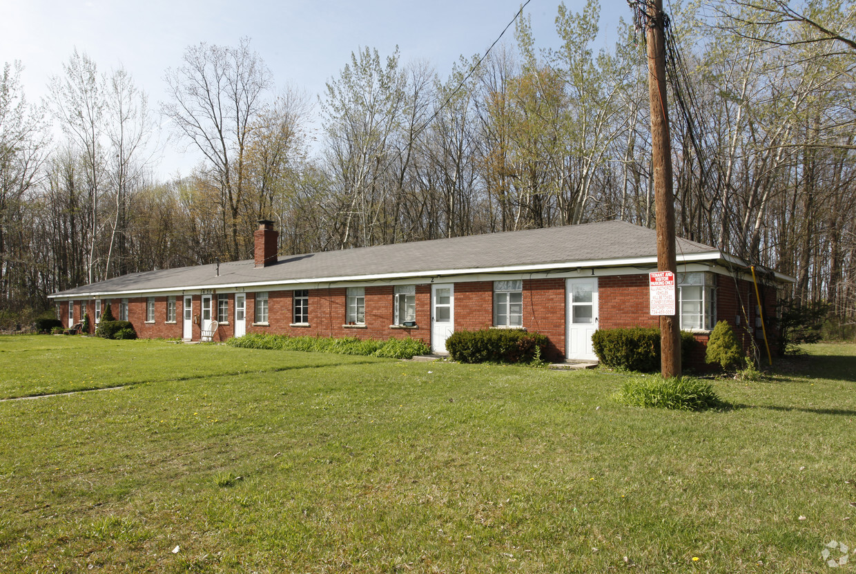 Building Photo - 3650 S Morton Taylor Rd