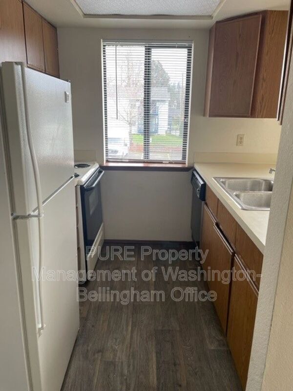 Foto del edificio - 1720 Texas St