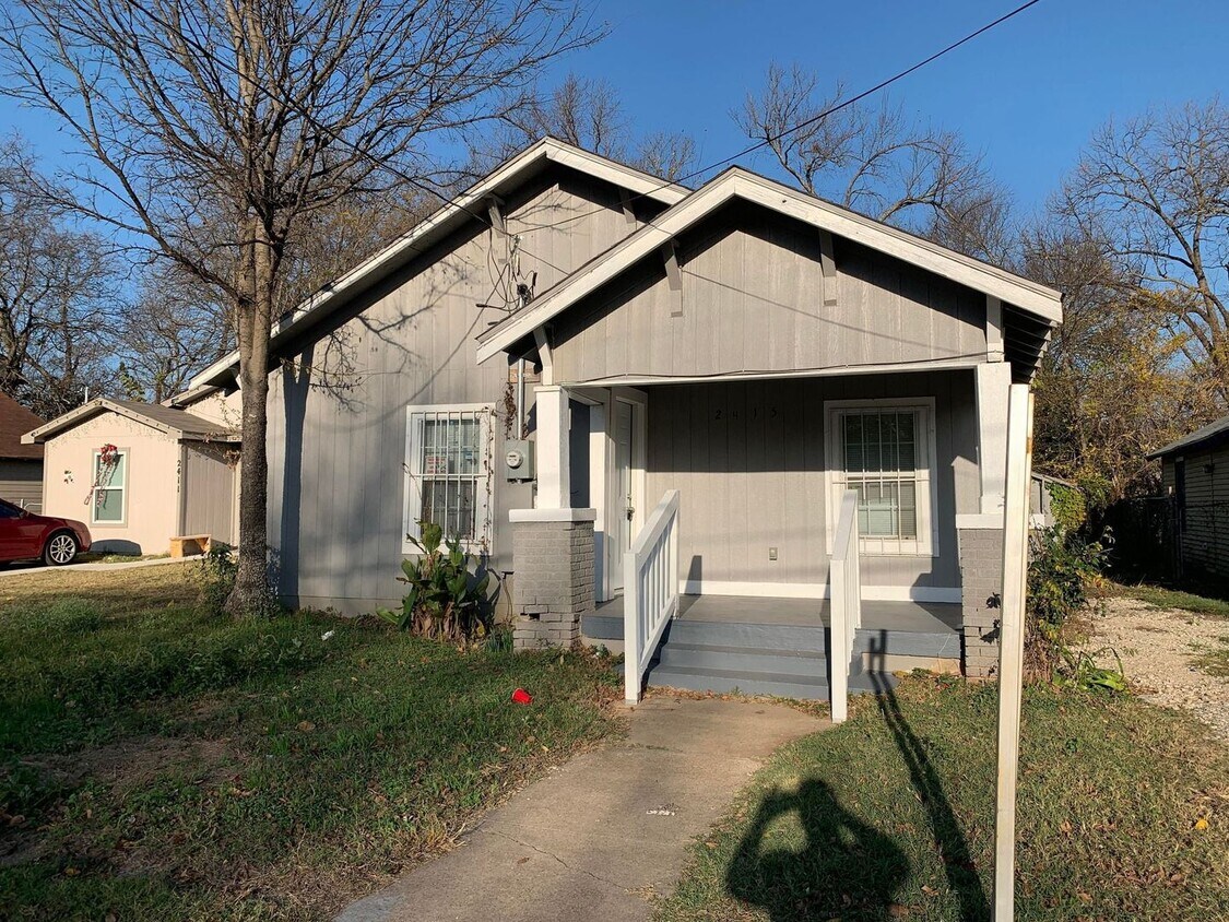 2415 Dathe St, Dallas, TX 75215 House Rental in Dallas, TX