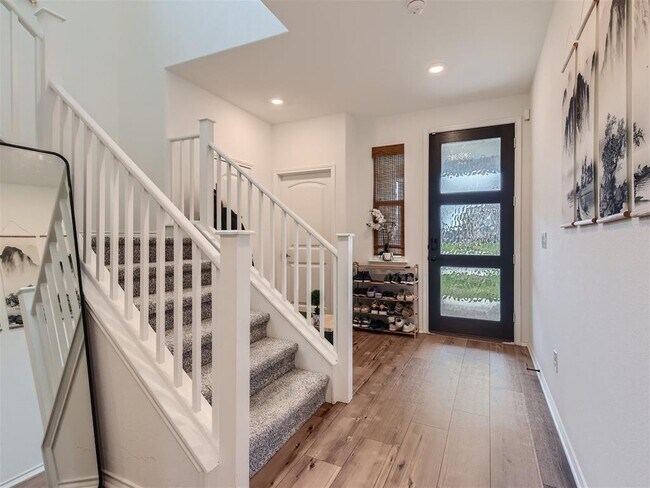 Foto del edificio - 6521 Carriage Pines Dr