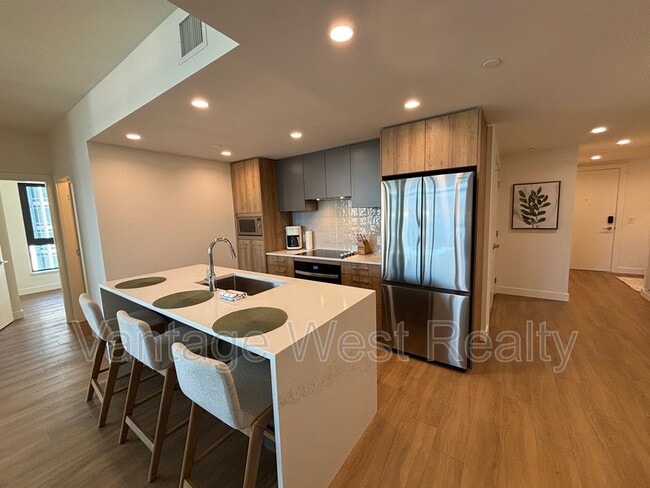 Building Photo - 3699-3699 Capozzi Rd