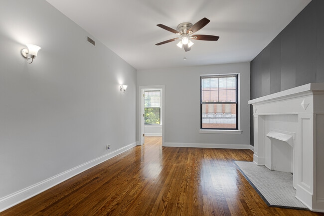 Building Photo - 1638 W Jonquil Terrace