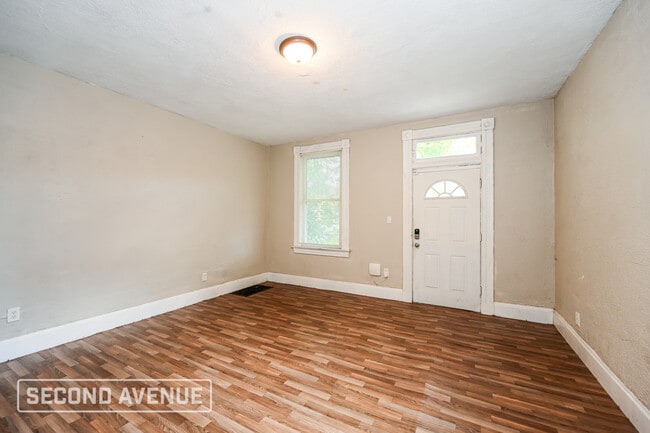 Building Photo - 3859 Vine St