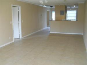 Building Photo - 2500 Black Olive Blvd
