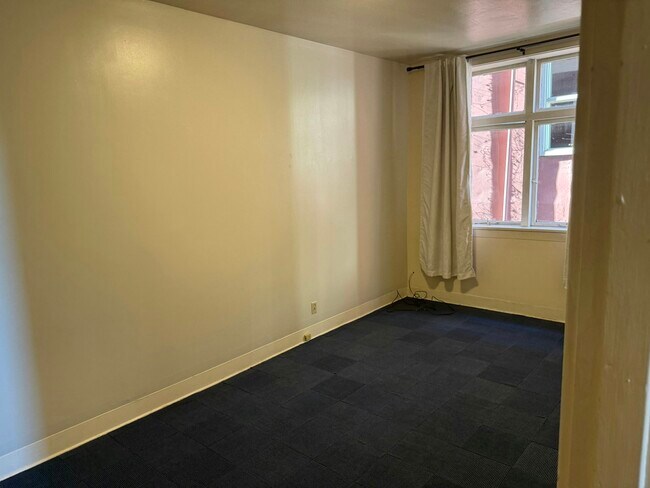 Foto del edificio - 1120 Finnegan Way