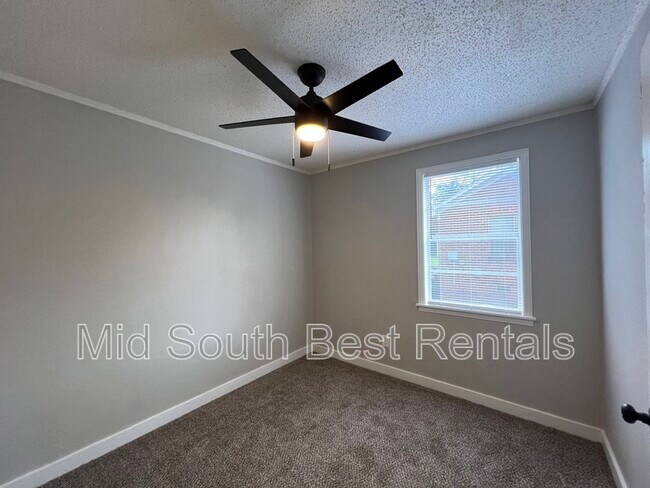 Foto del edificio - 1941 Frisco Ave