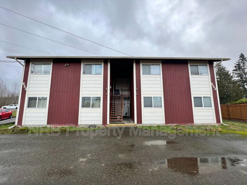 653 Myrtine St Unit B, Enumclaw, WA 98022 Condo for Rent in Enumclaw, WA