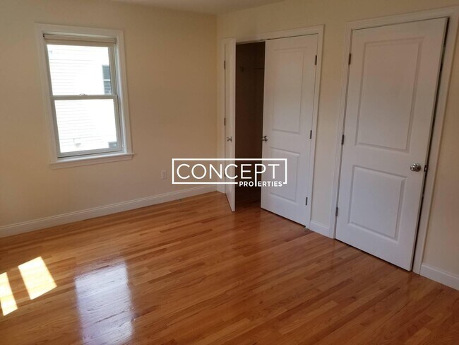 Foto del edificio - 94 Waumbeck St