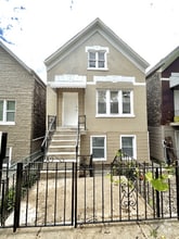 Building Photo - 3215 S Throop St